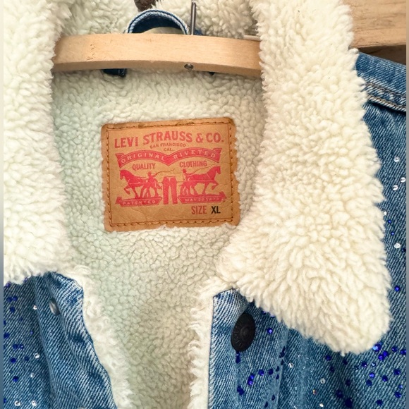 Sun Set Rhinestone hand applied on Sherpa Jean jacket - Picture 1 of 10